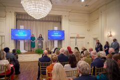 Helen-Carona-and-TRAC-CEO-Nicole-Binkley-begin-the-award-presentation