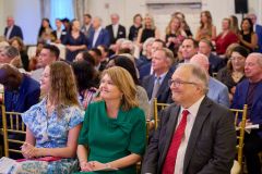 Lead-Star-Sponsors-The-Hon-John-and-Helen-Carona